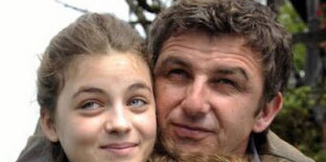 17:30: Doctor en los Alpes (T3): Ep.8 Todo o nada | Aragón TV | 2/23 2026