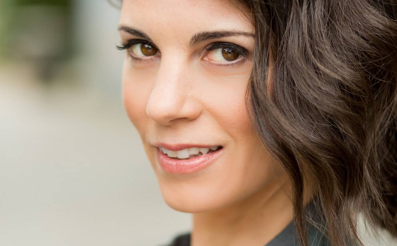 Leah Cairns