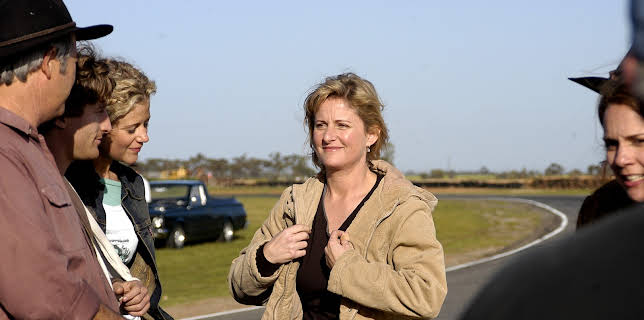 01:30: McLeods döttrar (S5 E9) (S5) | TV8 | 12/13 2025