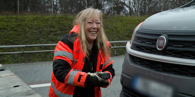 07:35: Vägens hjältar (S6 E12) (S6) | Kanal 9 | 11/18 2025