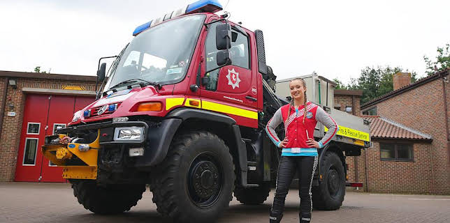 12:40 PM: Grace's Amazing Machines (S3) | Cbeebies | 12/12 2025