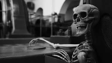 21:00: Högspänning (S5 E9) (S5) | TV3 | 9/15 2025