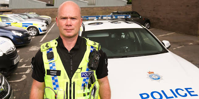 5:00 PM: Traffic Cops (S6 E2) (S6) | Paramount | 11/18 2025