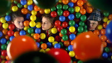 9:40 AM: Odd Squad (S1) | CBBC | 12/30 2025