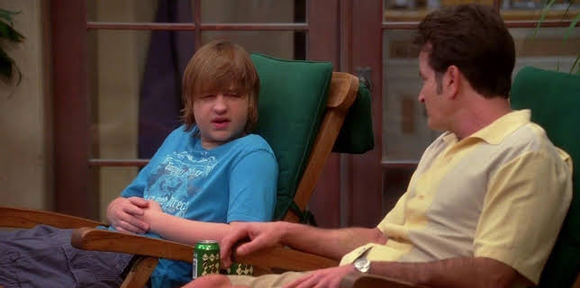 14:10: Two and a Half Men | ProSieben | 12/1 2025