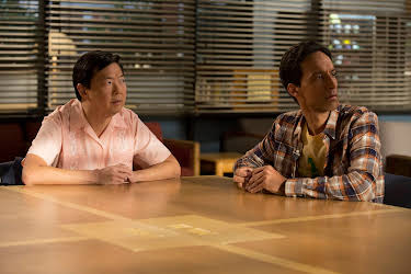 09:00: Community (S6 E2) (S6) | TV6 | 8/7 2025