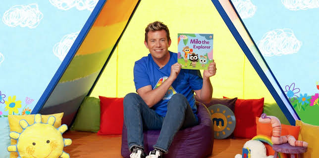 9:05 AM: Milkshake! Story Den (S3 E12) (S3) | Channel 5 | 1/9 2026