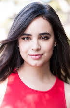 Sofia Carson som 