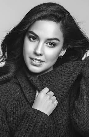 Ana María Estupiñán as 