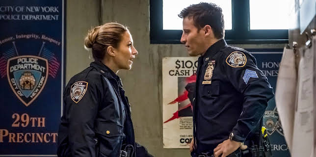 9:00 PM: Blue Bloods (S9 E11) (S9) | 5 USA | 1/15 2026