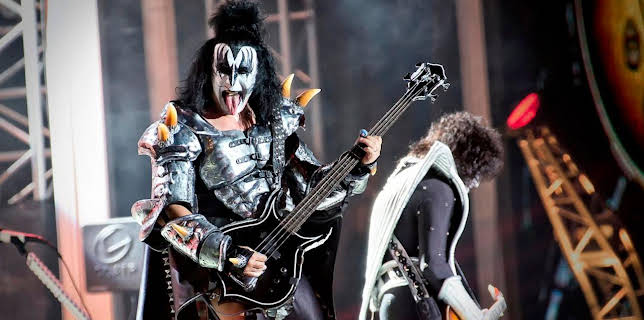 01:05: Frontmen - Die größten Rockstars aller Zeiten | HR Fernsehen | 12/19 2025