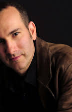 Eric Stuart como 