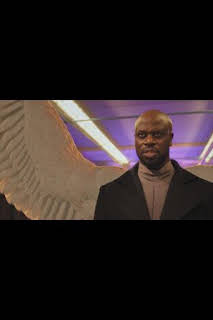 09:26: Reginald the Vampire (T2): Ep.2 30 días | SYFY | 4/7 2026