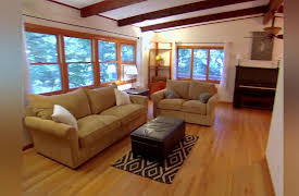 House Hunters: Big Families Volume 1: No Bi-Levels in Boonton