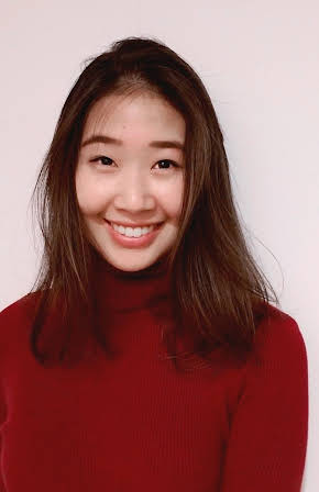 Vivian Lu as 