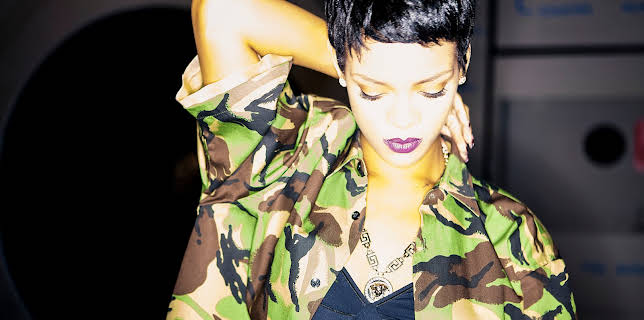 21:45: Rihanna: Loud - Live at the O2 | 3SAT | 12/31 2025