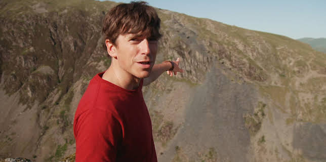 5:00 PM: The Lakes with Simon Reeve (S1 E3) (S1) | Dave | 12/14 2025