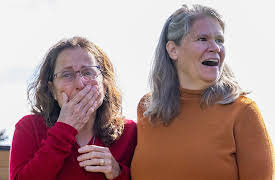 Holmes Family Rescue, Season 1: Take Me Holmes, Country Roads