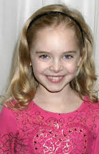 Darcy Rose Byrnes som 