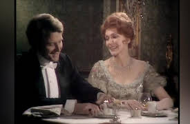 Upstairs, Downstairs, Season 1: Magic Casements