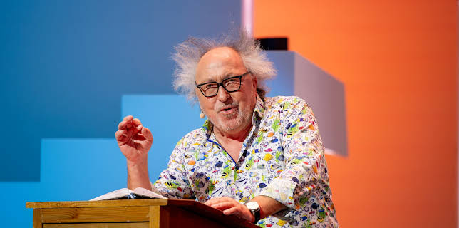 20:15: Urban Priol: TILT 2025 - Der Jahresrückblick | 3SAT | 1/4 2026