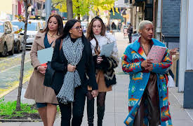 The Big Shot With Bethenny, Season 1: Fake It Til You Make It