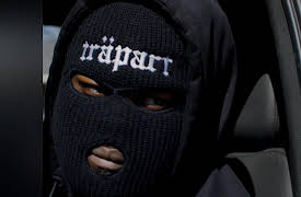 On Ten: Murder The Messenger