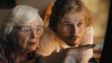 21:00: Thelma | Viasat Premiere | 10/19 2026