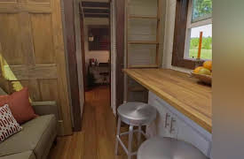 Tiny Luxury, Season 1: Tiny Home With a Big Kitchen
