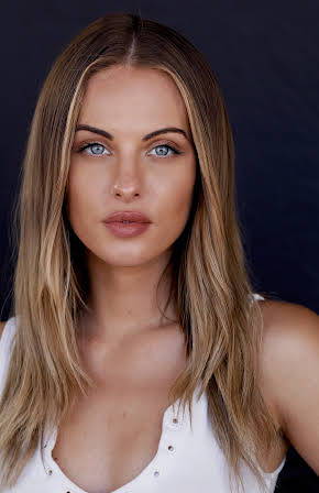 Montanna Gillis as Jackie
