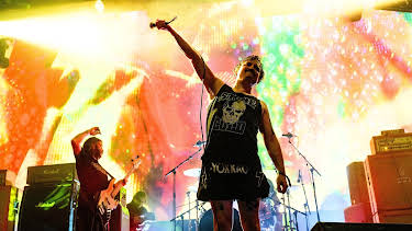 03:25: Pigs Pigs Pigs Pigs Pigs Pigs Pigs - Freak Valley Festival 2026 | WDR Fernsehen | 8/17 2026