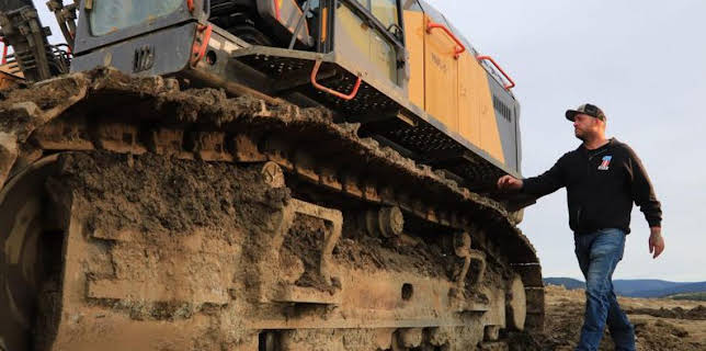 1:00 PM: Gold Rush (S12) | Discovery Channel | 3/10 2026