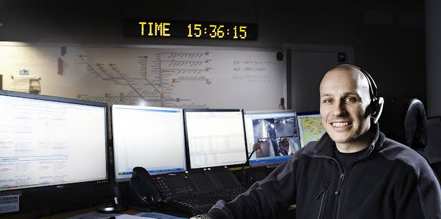 23:40: T-banen Stockholm (S7 E6) (S7) | MAX | 11/26 2025