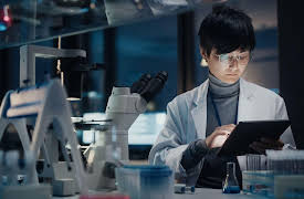 Creativity and Your Brain: Who Is the Creative Person?