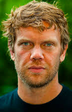 Sam Redford som Vasily