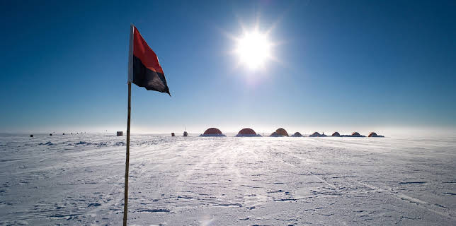 05:30: Die Stadt unter dem Eis - Kalter Krieg auf Grönland | ZDFinfo | 1/20 2026