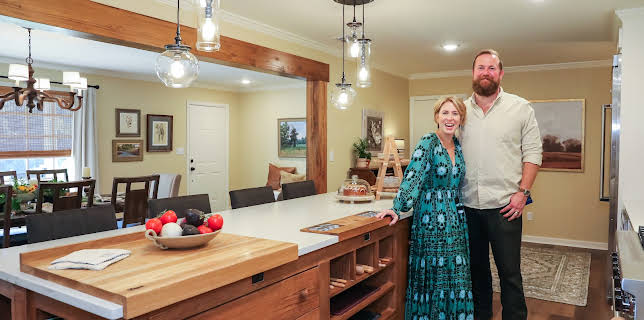 07:55: Home Town (S7 E20) (S7) | Kanal 11 | 3/6 2026