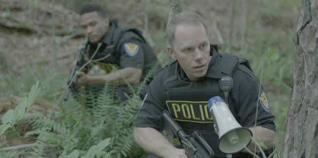 02:20: Ditt verste mareritt (S3 E4) (S3) | FEM | 11/28 2025