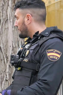 01:16: 091: alerta policía: Episodio 6 | Discovery Max | 4/6 2026