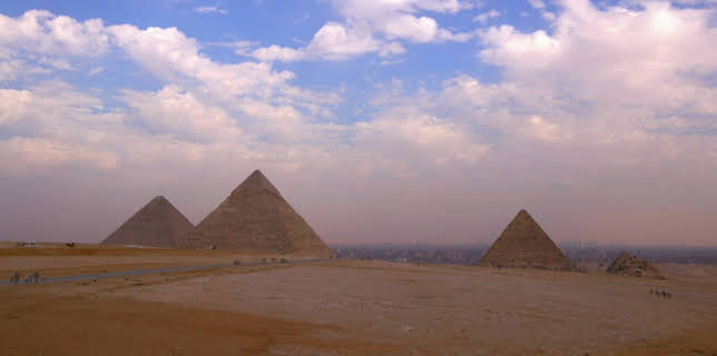 01:15: Die Pyramiden | ZDFinfo | 12/20 2025