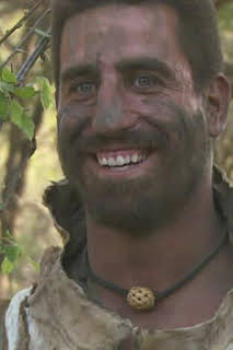 02:45: Aventura en pelotas XL: Supervivientes contra depredador | Discovery | 3/31 2026