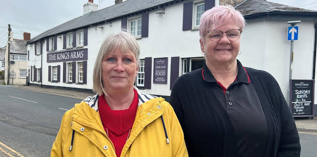 5:55 PM: Four in a Bed | More 4 | 1/10 2026