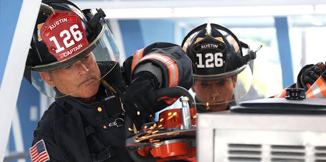 17:30: 9-1-1: Lone Star | Kabel Eins | 1/31 2026