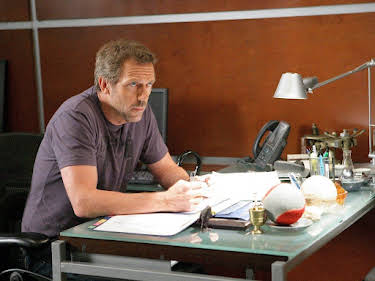 21:10: Dr House | Sixx | 10/7 2026