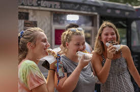 Food Truck Nation, Season 1: Pasta, Tacos and Doughnuts