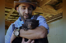 Coyote Peterson: Brave the Wild Season 1: Tasmanian Devil Feeding Frenzy