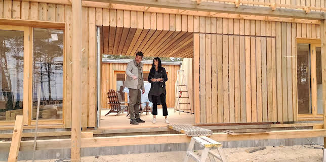 08:45: Husdrømmerne bygger: Eksperiment paradis – del 3 | NRK 2 | 1/3 2026