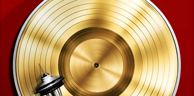 The Glamour & the Squalor (2016)