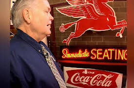 Auction Insider Bid America: Sign of the Times