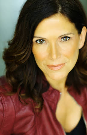 Darla Delgado as Summer Sands